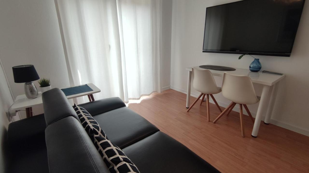 Apartments Tomislav Novalja Buitenkant foto